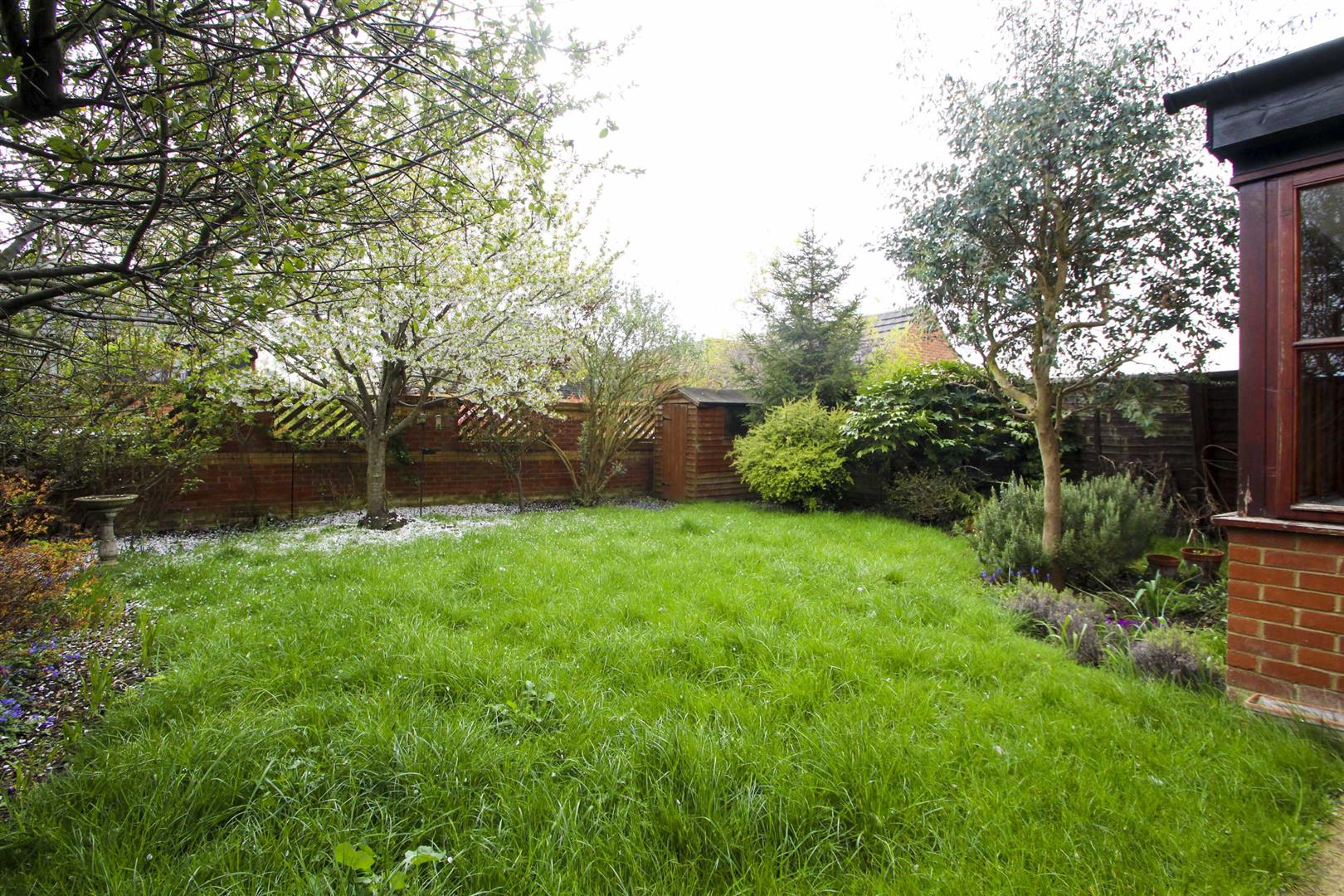 4 bed property in Winstanley Lane, Milton Keynes